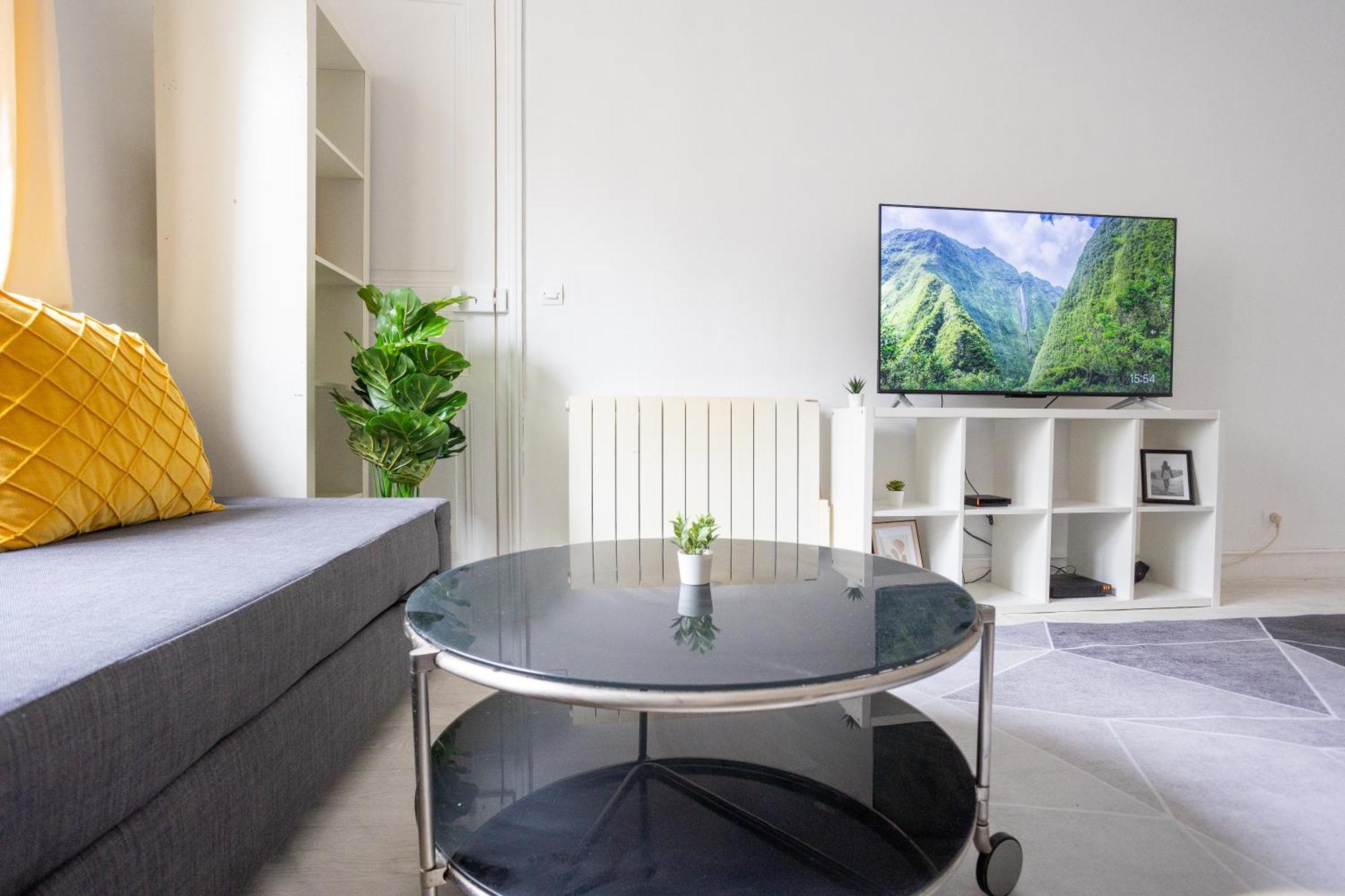 Luxury Parisian Apartment Notre Dame Saint Germain Des Pres Exterior photo